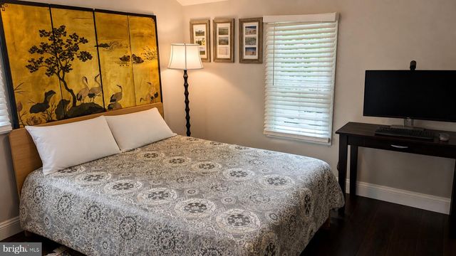 209 PRINCE EDWARD ST, Fredericksburg, VA 22401