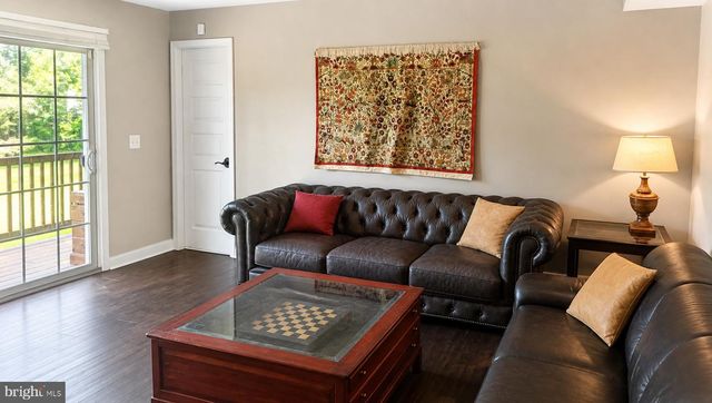 209 PRINCE EDWARD ST, Fredericksburg, VA 22401