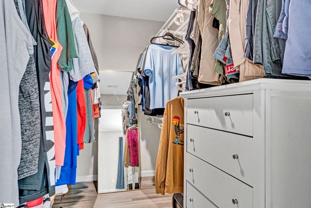 122 W 3rd Avenue, Easley, SC 29640