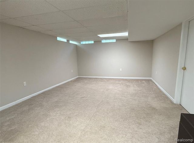 2846 Trailwood Drive, Rochester Hills, MI 48309
