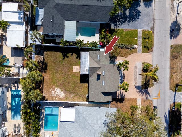 815 LANTANA AVENUE, Clearwater Beach, FL 33767