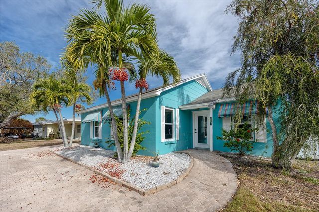 815 LANTANA AVENUE, Clearwater Beach, FL 33767
