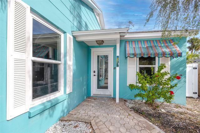 815 LANTANA AVENUE, Clearwater Beach, FL 33767