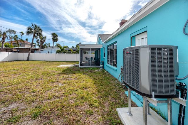 815 LANTANA AVENUE, Clearwater Beach, FL 33767