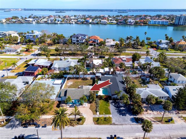815 LANTANA AVENUE, Clearwater Beach, FL 33767