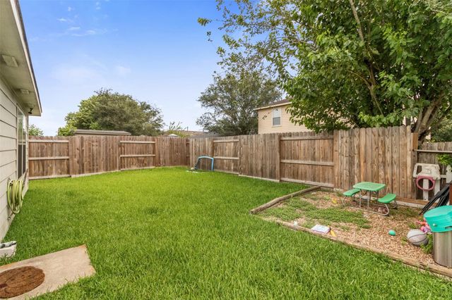 843 Canyon Hill Lane, Rosenberg, TX 77471