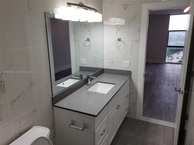 13499 Biscayne Boulevard 1105, North Miami, FL 33181