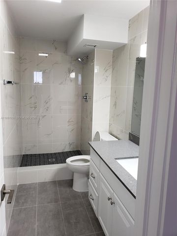 13499 Biscayne Boulevard 1105, North Miami, FL 33181