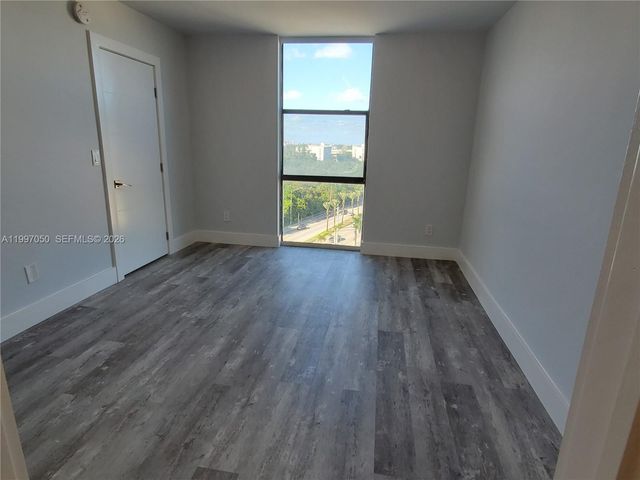 13499 Biscayne Boulevard 1105, North Miami, FL 33181