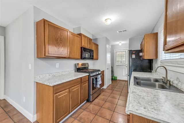 6335 Danshire Court, Houston, TX 77049