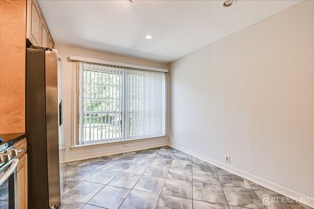 3902 Spring Brook Drive, Edison, NJ 08820