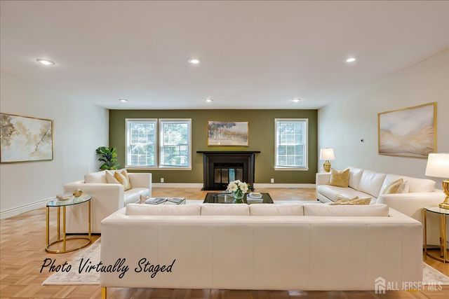 3902 Spring Brook Drive, Edison, NJ 08820