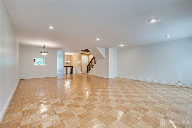 3902 Spring Brook Drive, Edison, NJ 08820