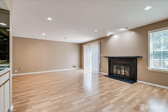 3902 Spring Brook Drive, Edison, NJ 08820