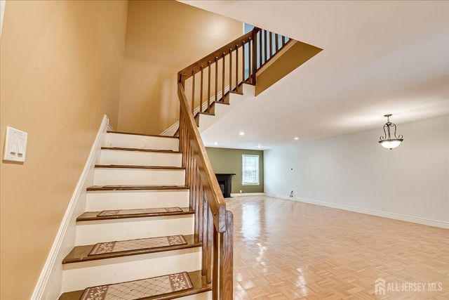 3902 Spring Brook Drive, Edison, NJ 08820