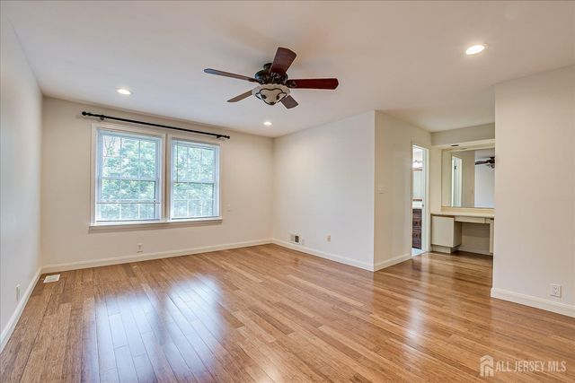 3902 Spring Brook Drive, Edison, NJ 08820