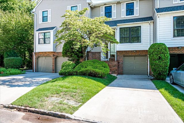 3902 Spring Brook Drive, Edison, NJ 08820