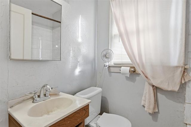 1904 NW 9th Street, Oklahoma City, OK 73106