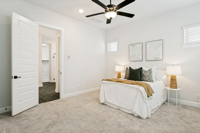 716 Sugar Field Drive, Lewisville, TX 75056