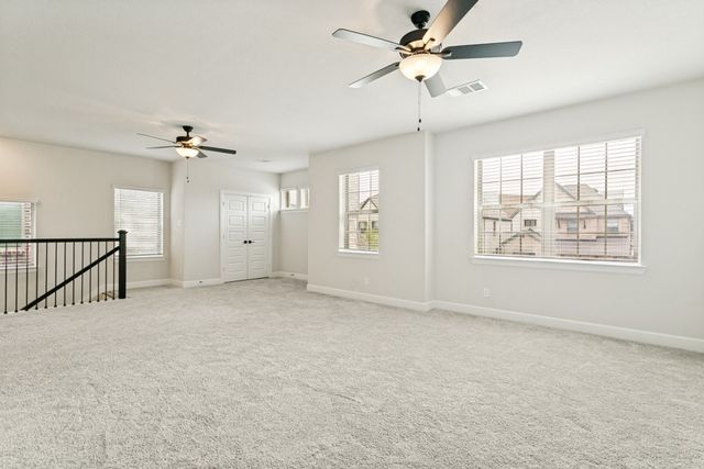 716 Sugar Field Drive, Lewisville, TX 75056