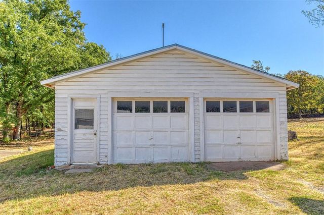 960636 S 3352 Road, Wellston, OK 74881
