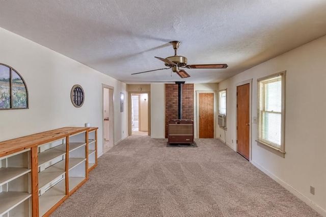 960636 S 3352 Road, Wellston, OK 74881