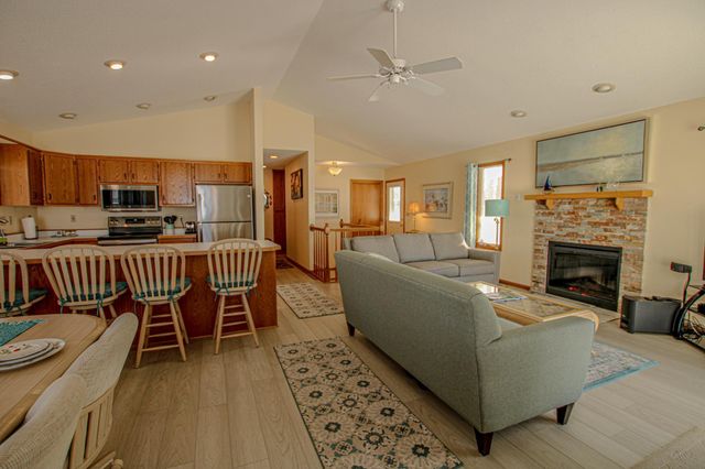 2558 County Road 120 NE, Alexandria, MN 56308