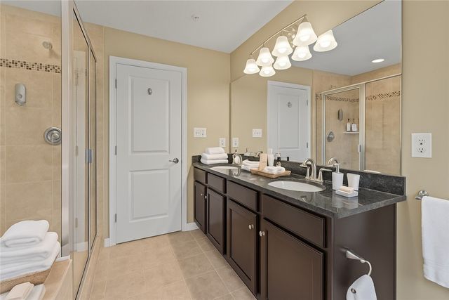 118 Maple Ridge Dr, Cecil, PA 15317