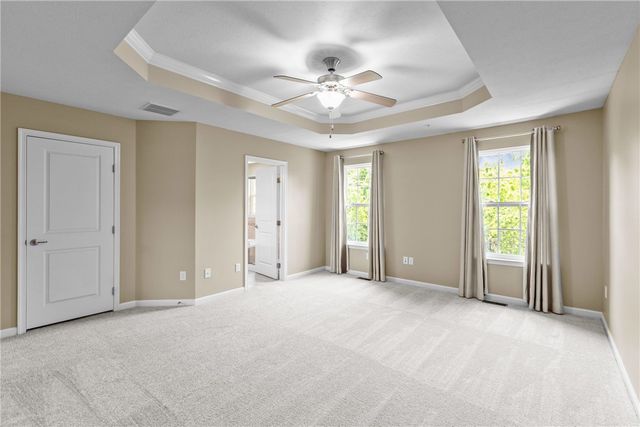 118 Maple Ridge Dr, Cecil, PA 15317