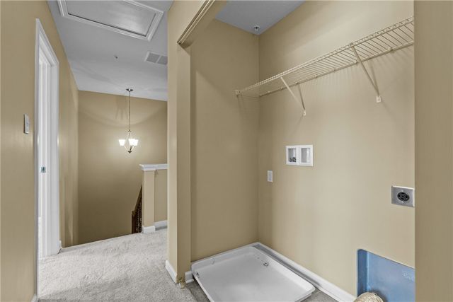 118 Maple Ridge Dr, Cecil, PA 15317