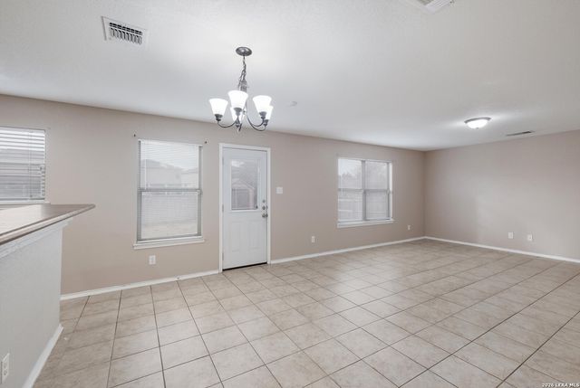 6634 Poseidon Way, Converse, TX 78109