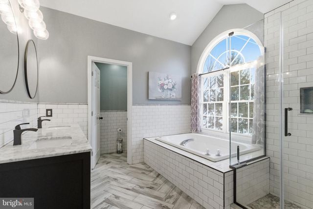 1510 ANNA MARIE CIR, Ambler, PA 19002