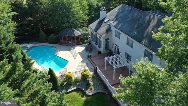 1510 ANNA MARIE CIR, Ambler, PA 19002