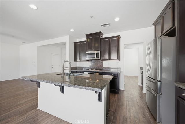 29325 Links, Lake Elsinore, CA 92530