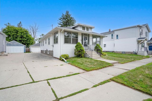 1004 ELMORE STREET, Green Bay, WI 54303