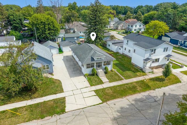 1004 ELMORE STREET, Green Bay, WI 54303