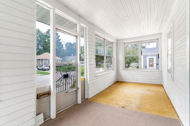 1004 ELMORE STREET, Green Bay, WI 54303