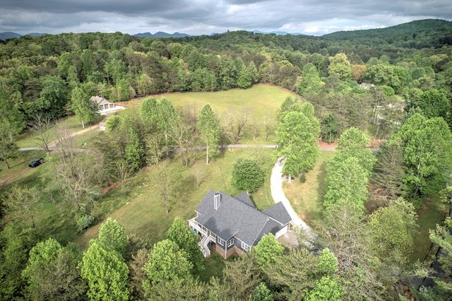 1324 Fairview Church Road, Blairsville, GA 30512