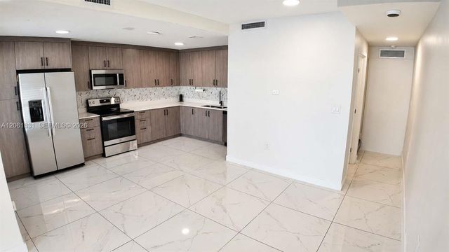 25813 SW 144th Ave, Homestead, FL 33032