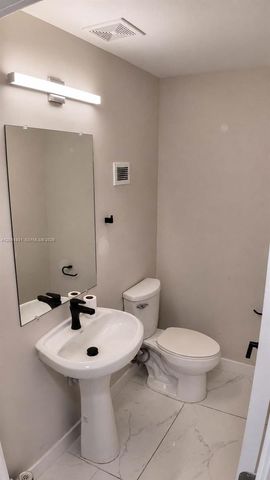 25813 SW 144th Ave, Homestead, FL 33032