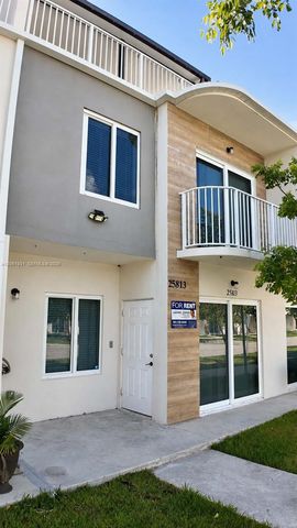 25813 SW 144th Ave, Homestead, FL 33032