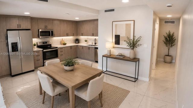 25813 SW 144th Ave, Homestead, FL 33032