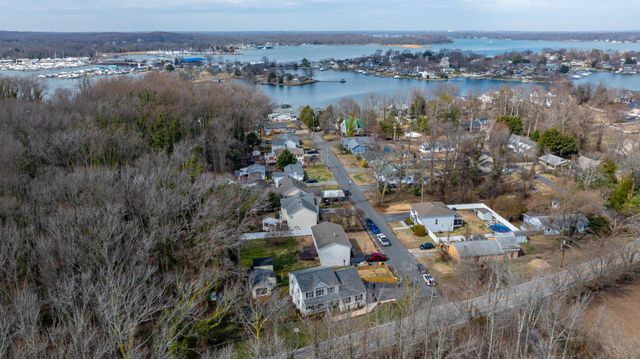1221 CEDAR LN, Edgewater, MD 21037