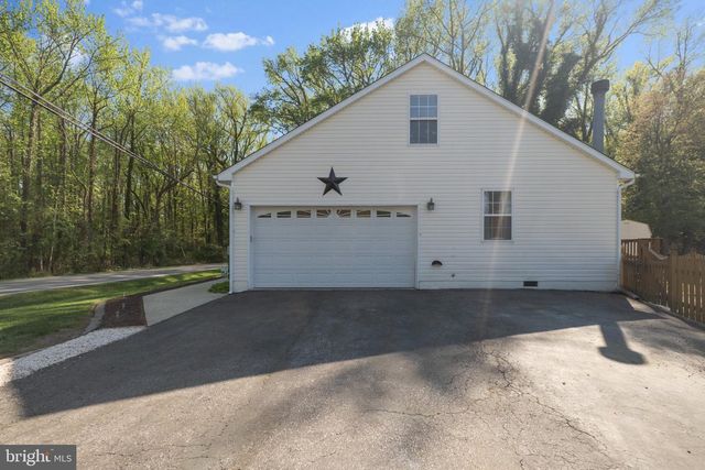 1221 CEDAR LN, Edgewater, MD 21037