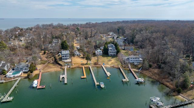 1221 CEDAR LN, Edgewater, MD 21037