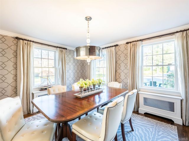 99 Thayer Road, Manhasset, NY 11030