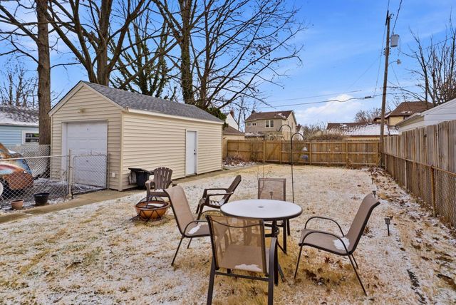 620 Salisbury Road, Columbus, OH 43204