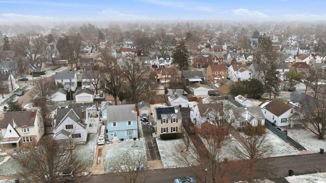 620 Salisbury Road, Columbus, OH 43204