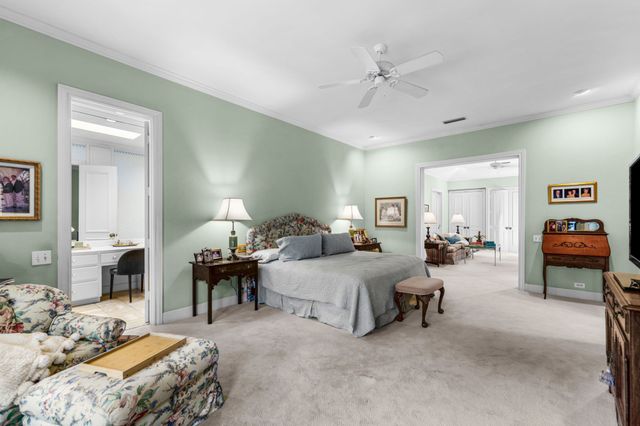 17 Stonecourt Circle, Dallas, TX 75225