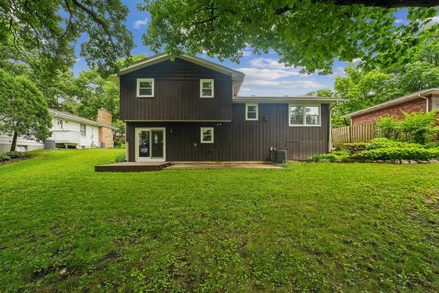 5112 Main Street, Lisle, IL 60532